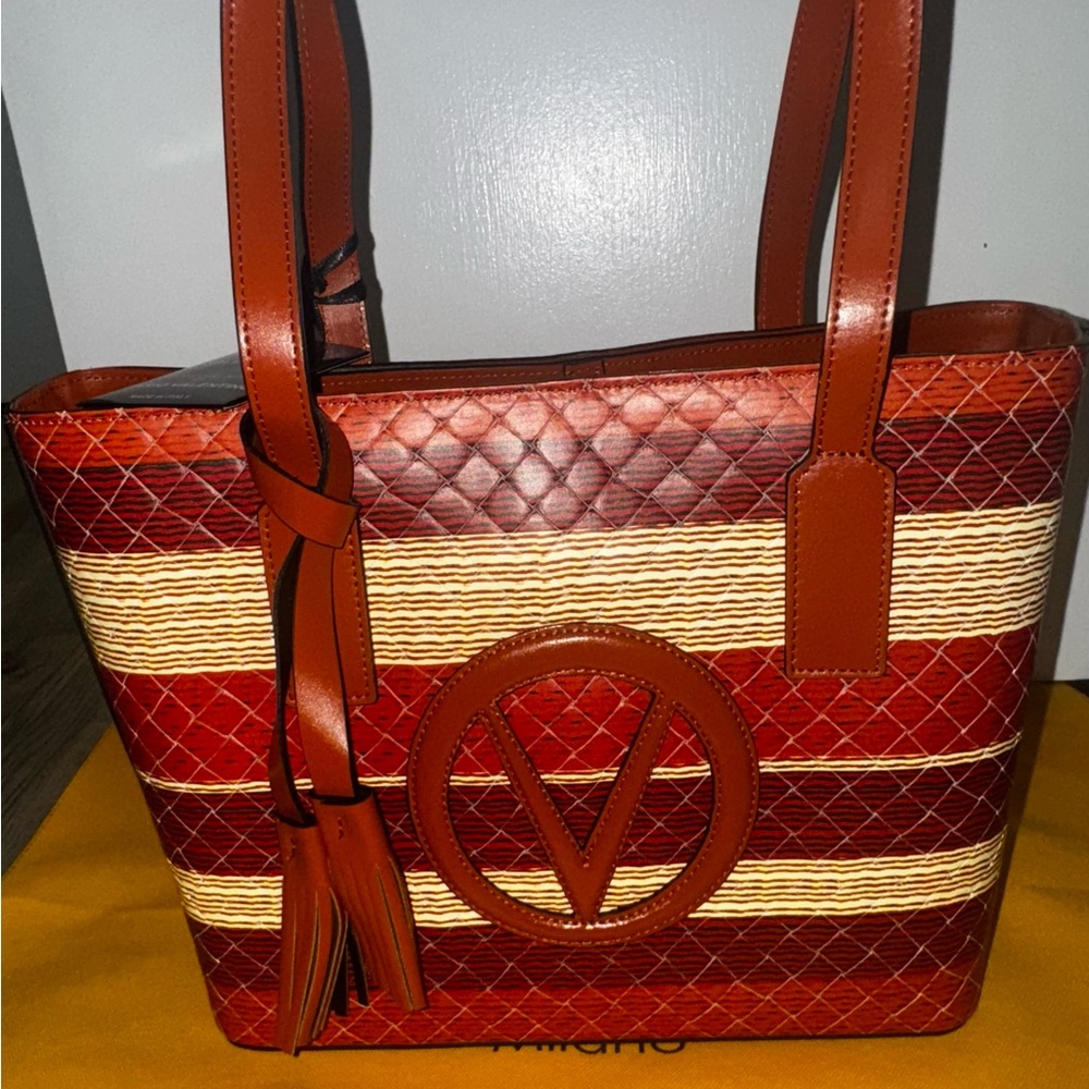 Valentino by Mario Valentino Prince Tresse